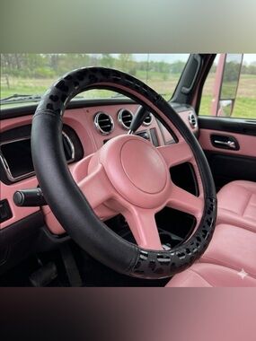 Black Leopard Print Steering Wheel Cover